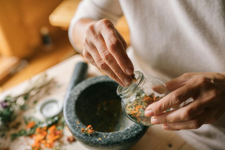 Soins naturels au quotidien : ce que j'ai adopté (et ce que j'ai abandonné)